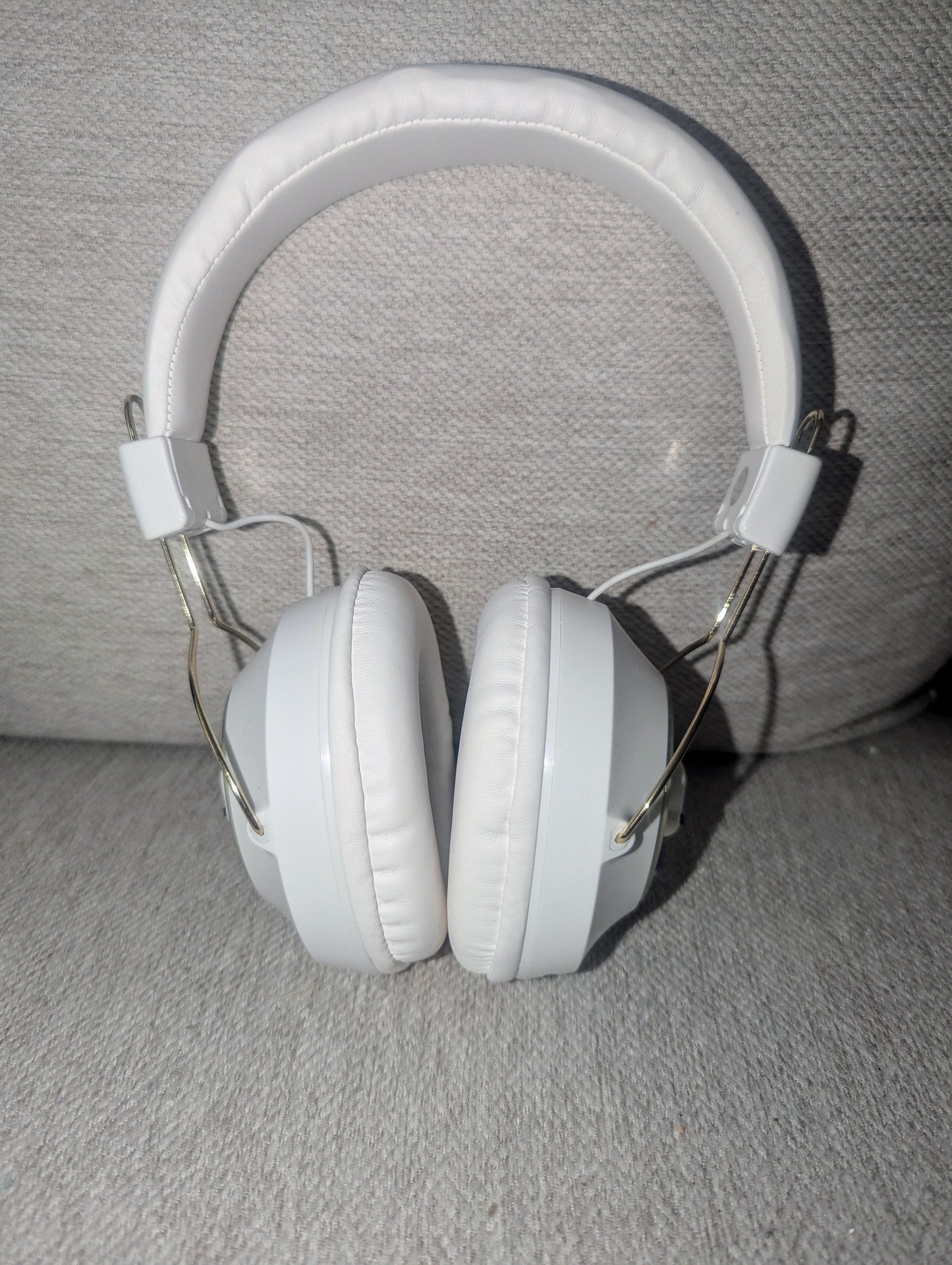 Kid's Light Up Pocha Headphones