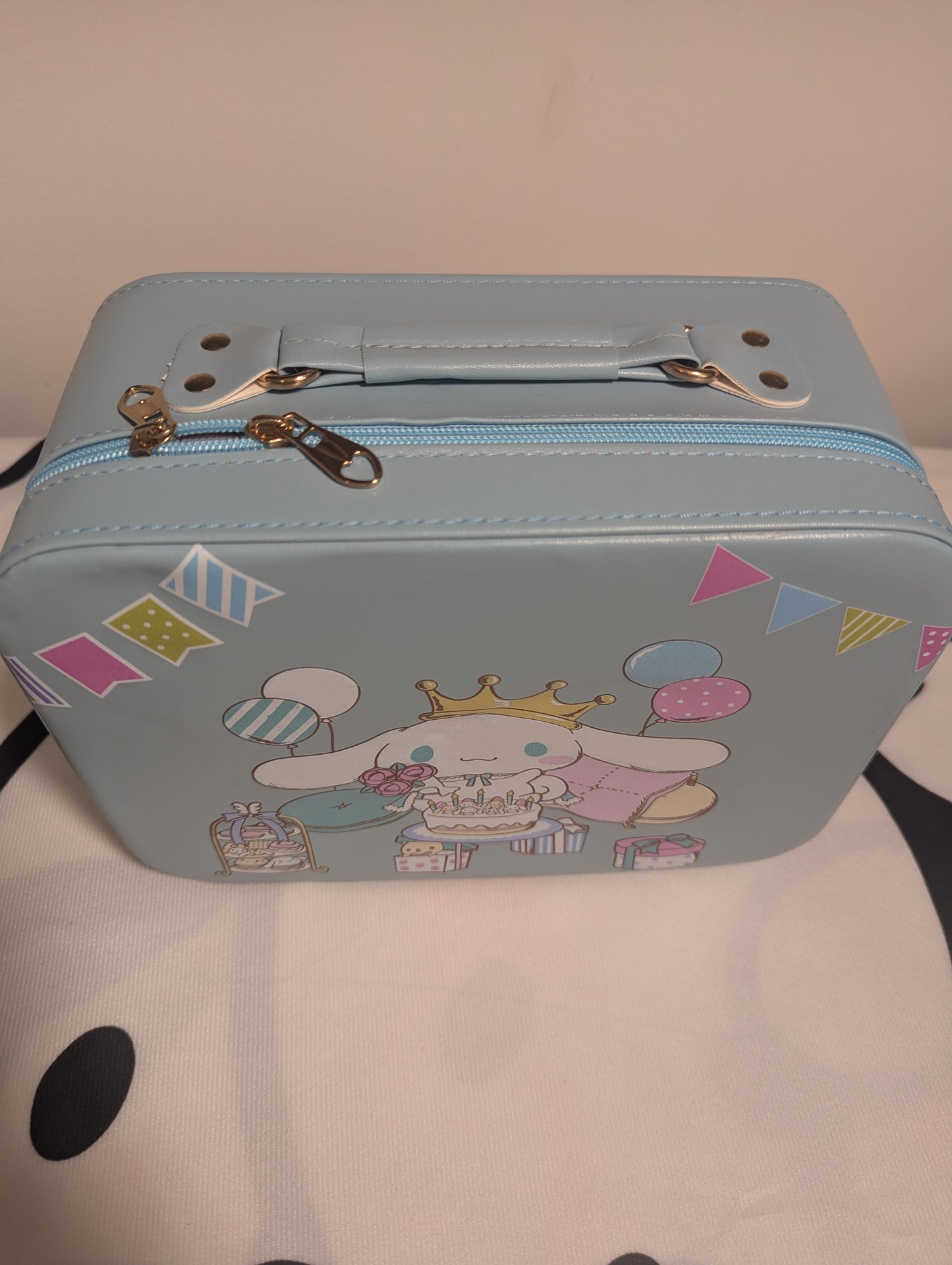 Cinna Makeup Case